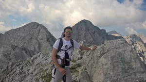 Aleš Korošec na Rinkah v Kamniško-Savinjskih Alpah.