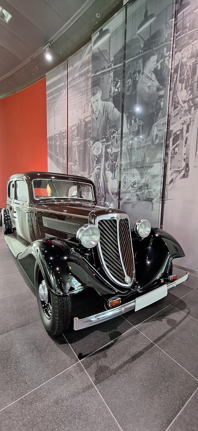 Audi museum mobile v Ingolstadtu